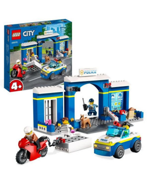 LEGO City 60370 La Course-Poursuite au Poste de Police, Voiture en Jouet et Moto, Prison