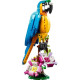 LEGO Creator 3-en-1 31136 Le Perroquet Exotique, Figurines Animaux de la Jungle, avec Grenouille et Poisson
