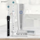 Oral-B Smart 5 Duopack Brosse a Dents Électrique Rechargeable avec 2 Manches Connecté Bluetooth et 2 Brossettes, Noir et Blanc