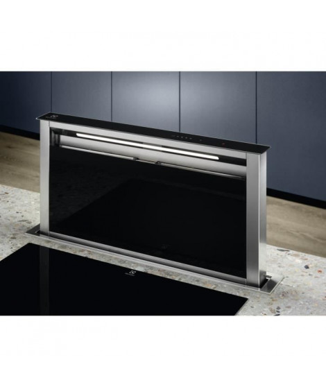 Hotte ascenseur ELECTROLUX LFD619Y Breeze - L 90 cm - Noir - Evacuation / Recyclage - 700 m³/h - 67 dB - 3 vitesses + 1 inten…