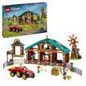LEGO 42617 Friends Le Refuge des Animaux de la Ferme, Jouet de Ferme avec 3 Figurines et 5 Animaux, plus un Tracteur