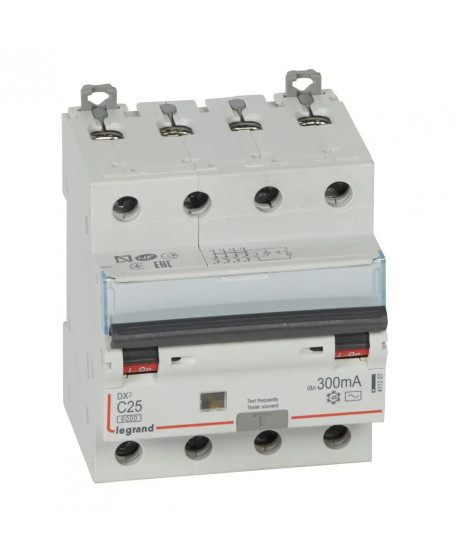 Disj diff monobloc DX³6000 10kA arrivée haut/départ bas vis 4P 25A typeAC 300mA