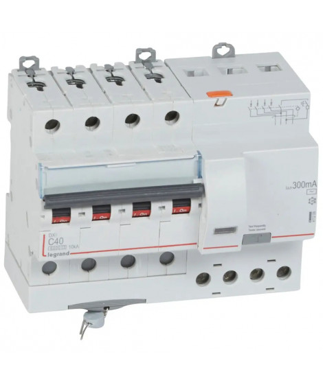 Disj diff monobloc DX³6000 10kA arrivée haut/départ bas vis 4P 40A typeAC 300mA